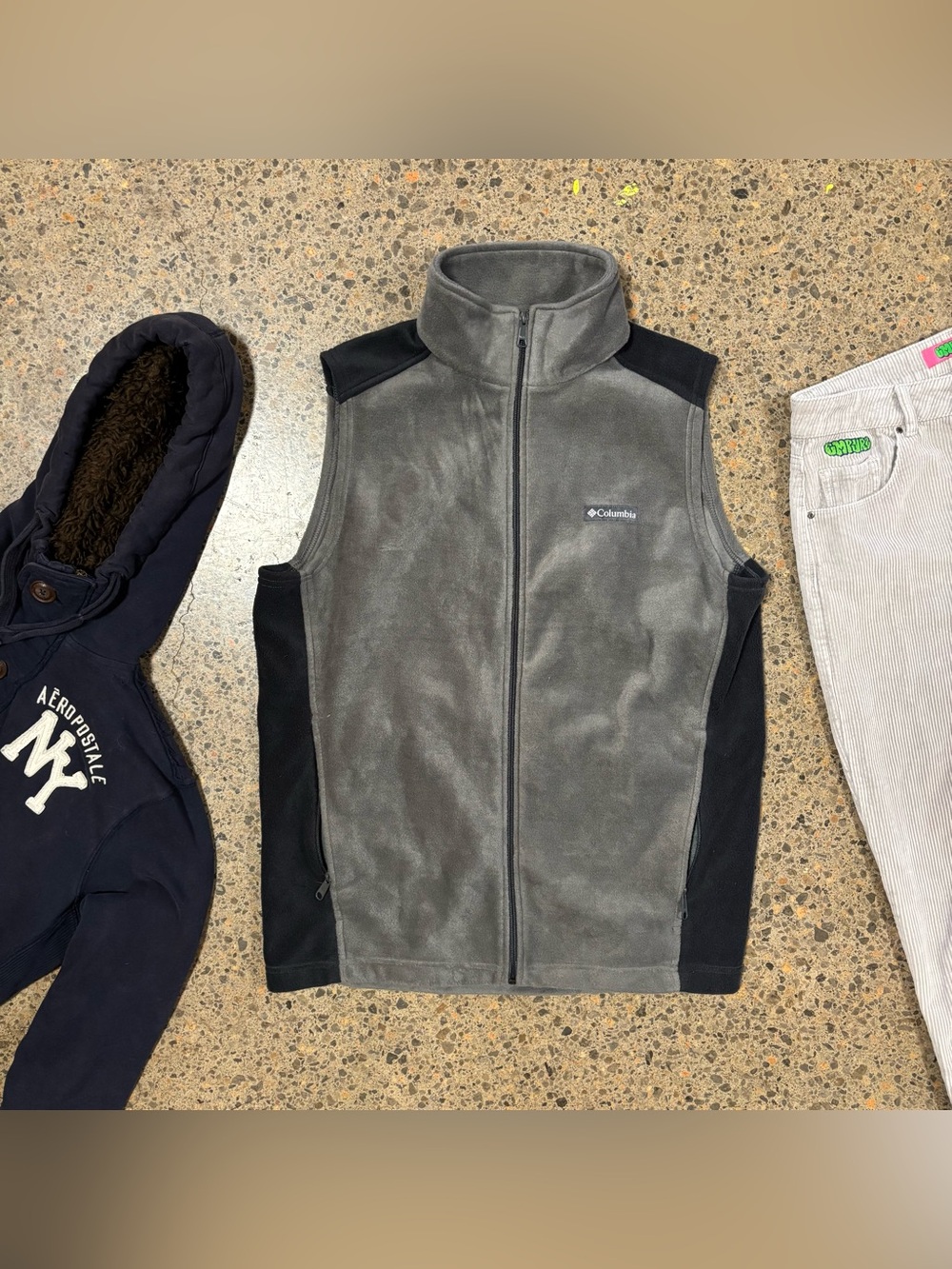 Columbia Fleece Vest (Large, Tall) Fall, Winter, Outdoor, Gray, Navy Blue